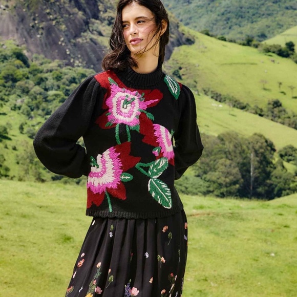 FARM Rio Sweaters - Bold Colorful Flower embroidered Knit sweater